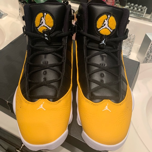 JORDAN SIX RINGS “Taxis” - Picture 5 of 7
